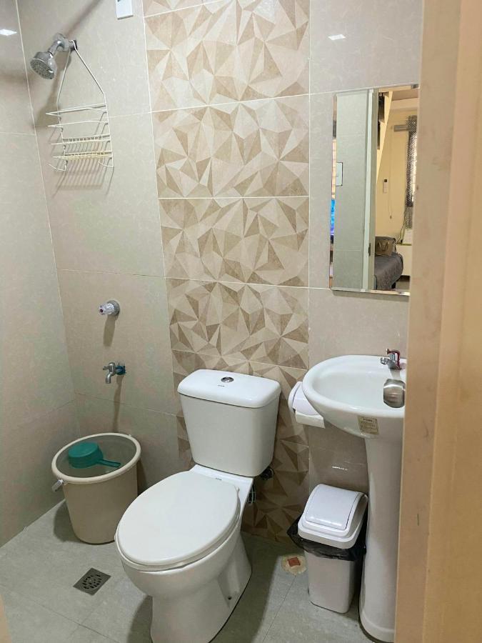 2 Bedroom Townhouse In Bacolod City 외부 사진
