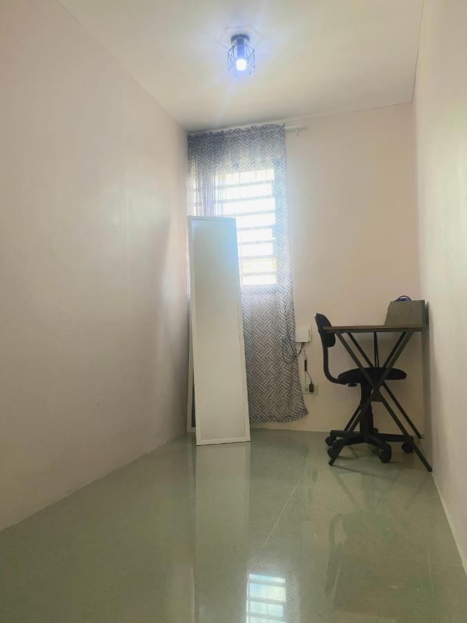 2 Bedroom Townhouse In Bacolod City 외부 사진